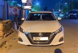 نيسان ألتيما